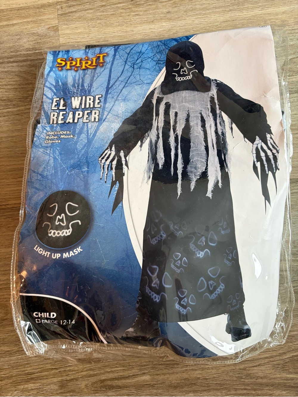 Wire reaper light up costume